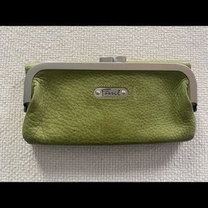 Fossil Olive Green Leather Kiss-lock Wallet